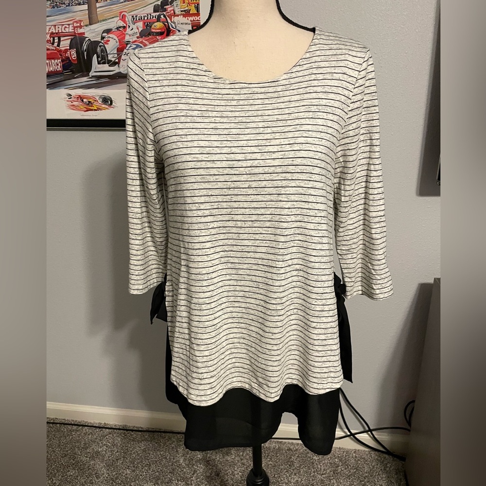 Anthropologie Pebble and Stone top